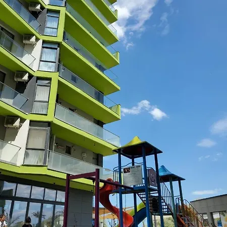 Apartment Apartamentele Delton Alezzi *